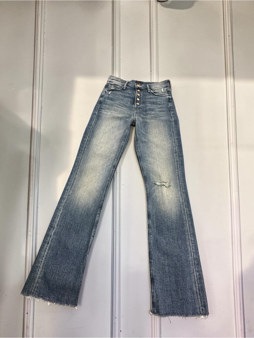 Mother The Pixie Dazzler Ankle Fray Jeans. Vintage Wash. Size: 25
